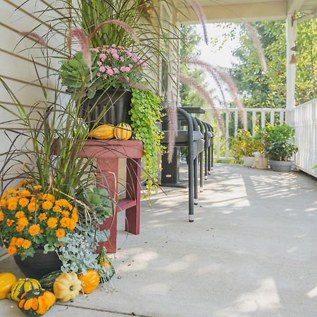 ナイアガラオンザレイク Old Town Country Landing Bed & Breakfast エクステリア 写真