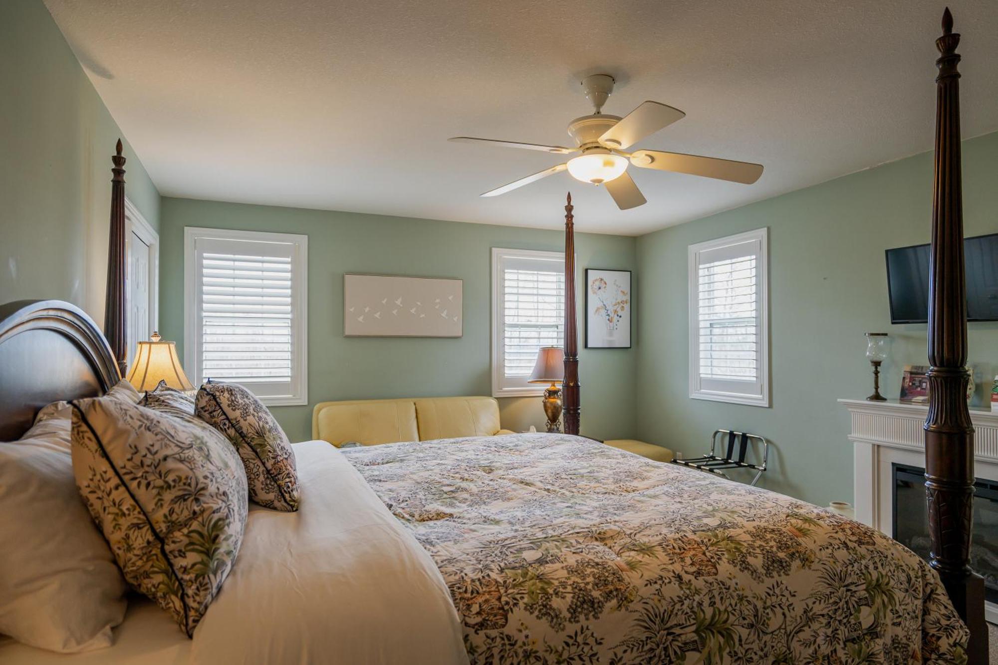 ナイアガラオンザレイク Old Town Country Landing Bed & Breakfast エクステリア 写真