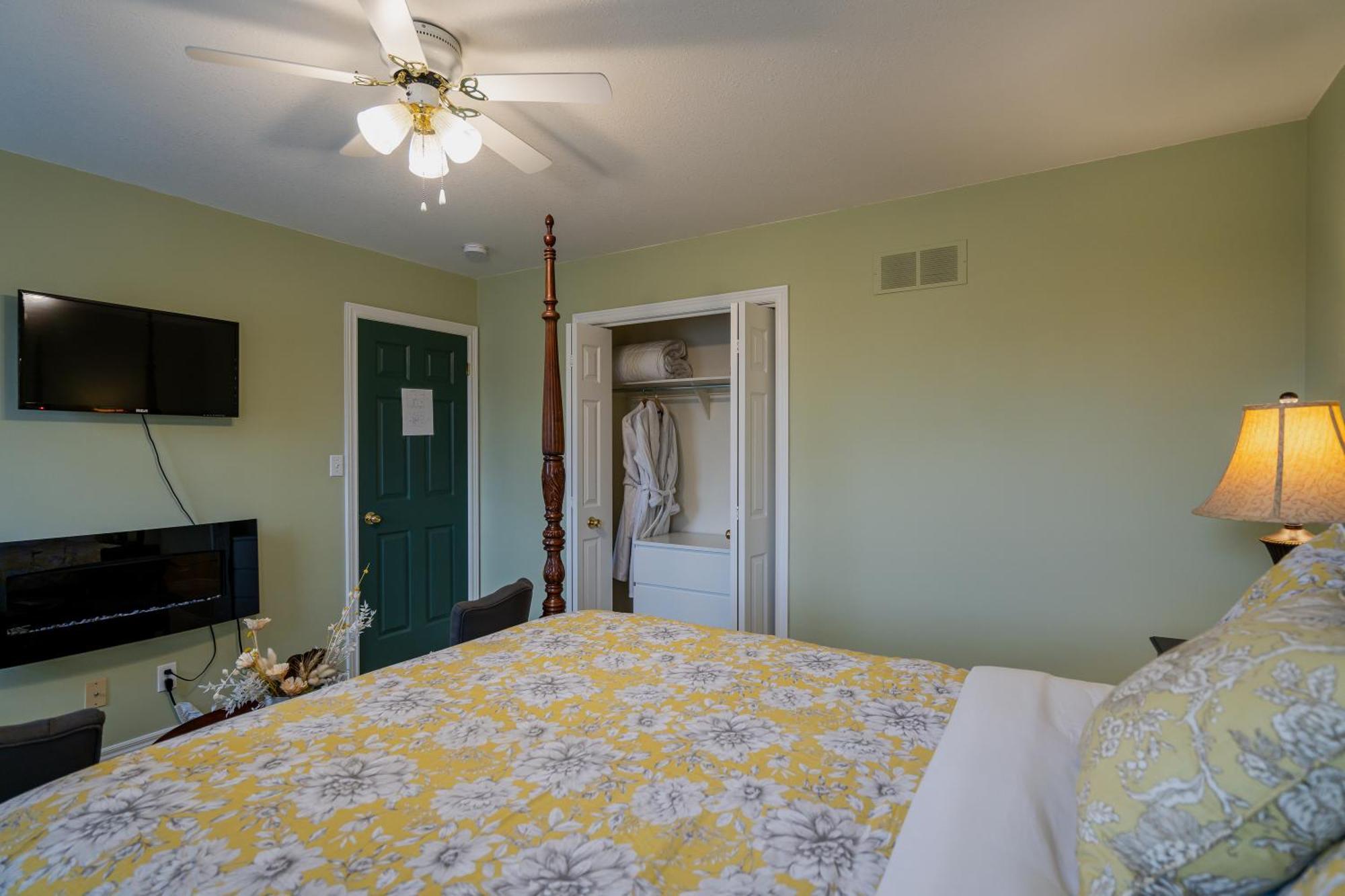 ナイアガラオンザレイク Old Town Country Landing Bed & Breakfast エクステリア 写真