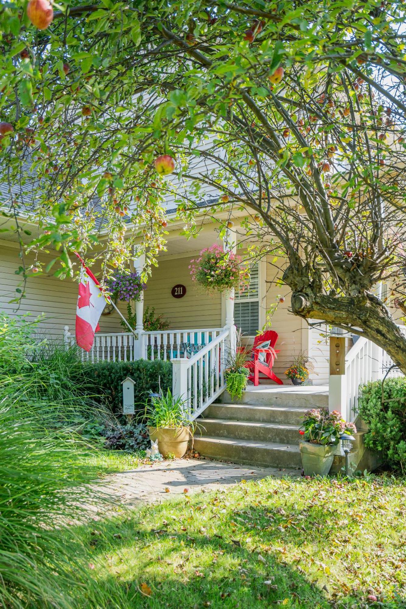 ナイアガラオンザレイク Old Town Country Landing Bed & Breakfast エクステリア 写真